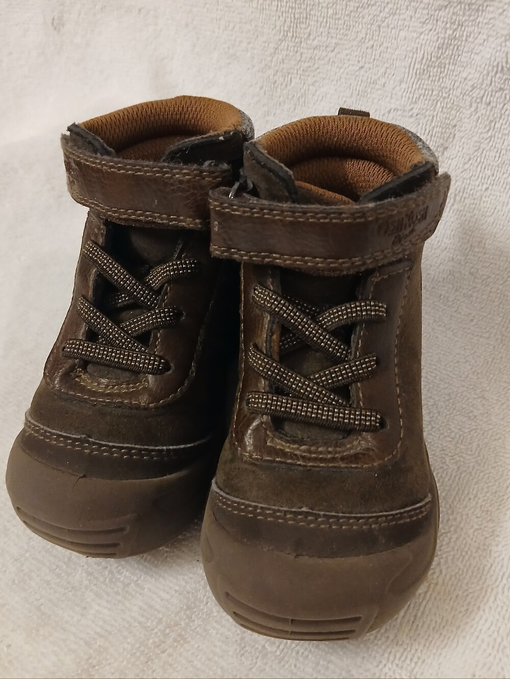 OshKosh B'gosh Brown Toddler 5C Ankle Boots with Gray Knit Collar - Picture 2 of 5